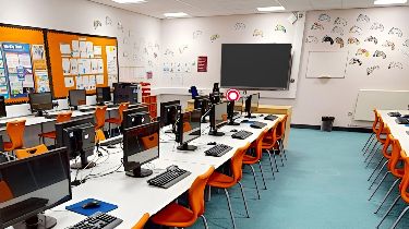 Classroom 15x